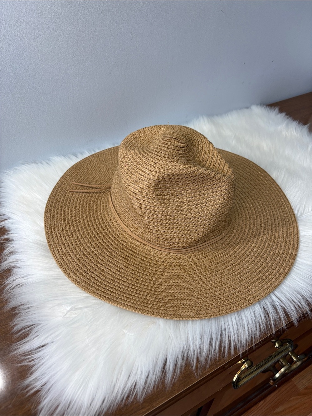House of Harlow 1960 Tan Braided Wide Brim Straw Sun Hat